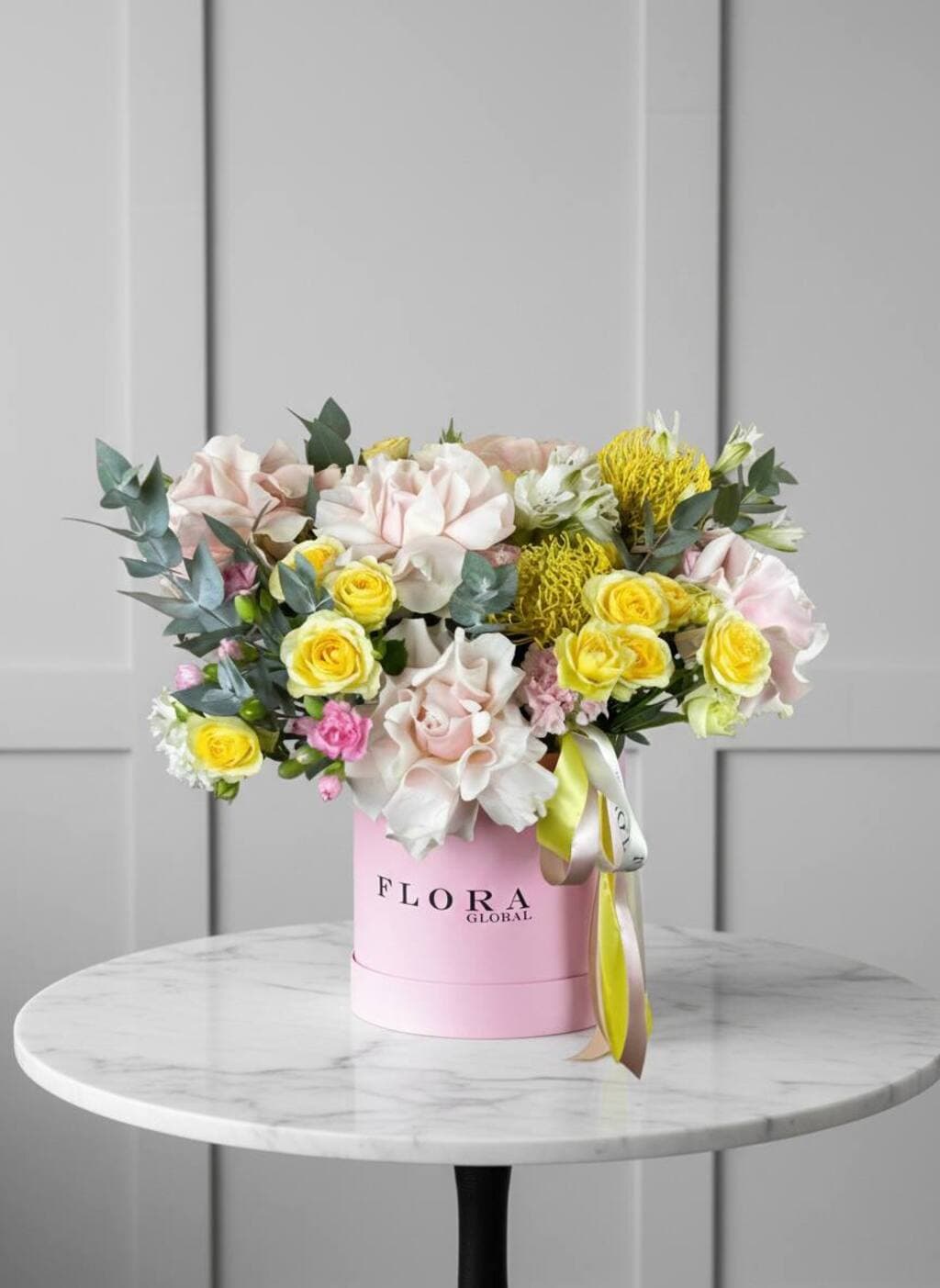 Flora Global - Создаём цветочные концепции для компаний Flora Global - Создаём цветочные концепции для компаний
